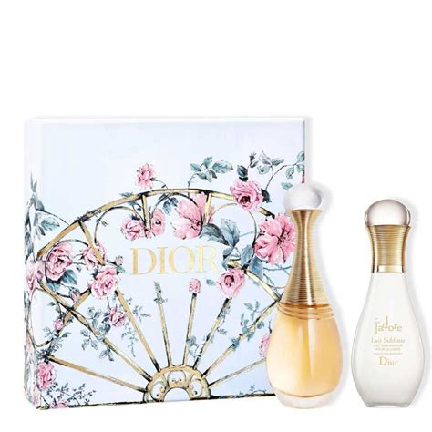 dior j'adore 3-piece eau de parfum holiday gift set|christian Dior j'adore gift set.